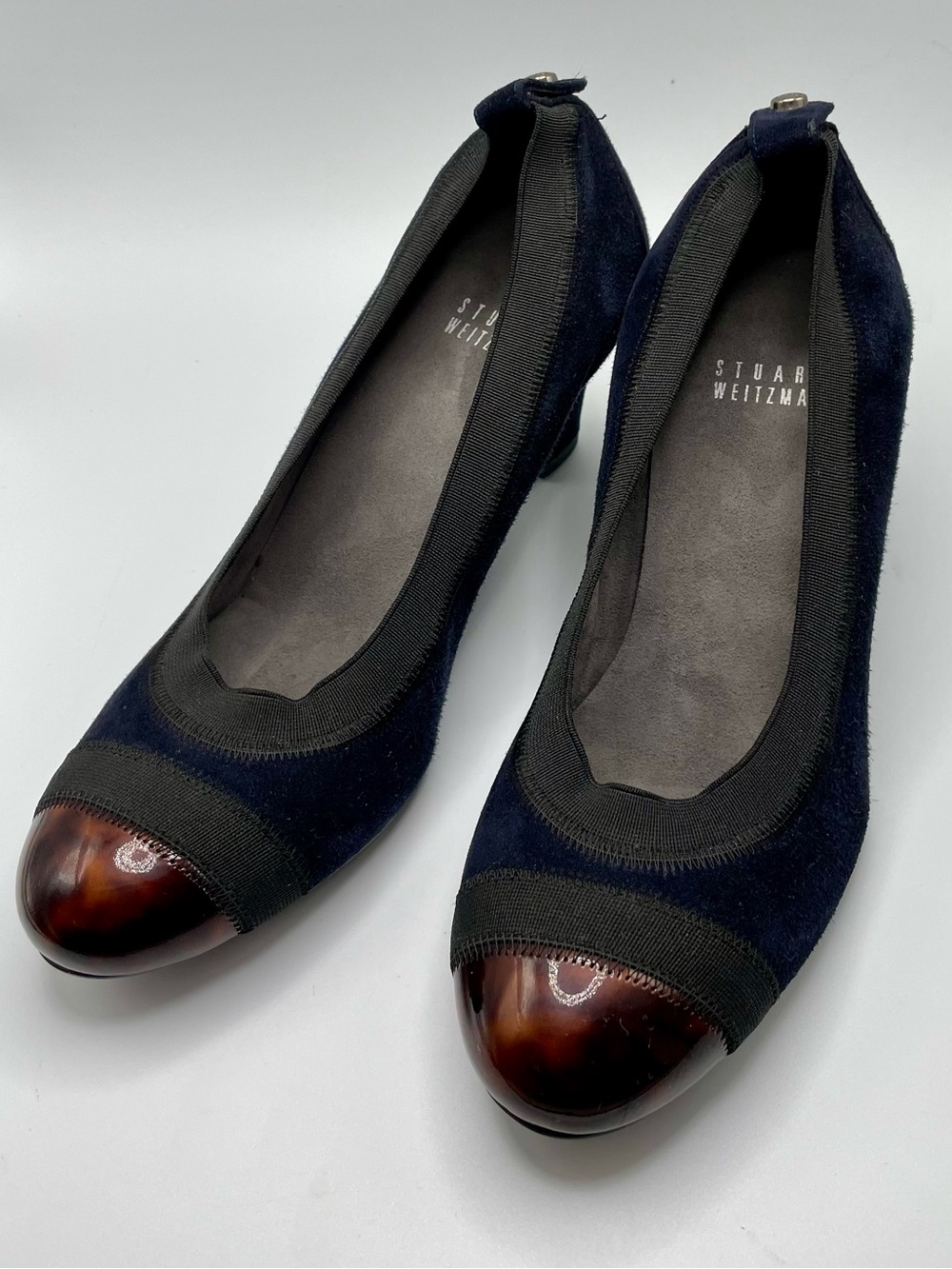 Stuart Weitzman Navy Suede Tortoise Cap Toe Pumps Sz 36 / 6 Pristine Condition